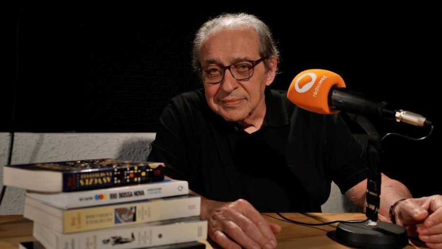 Bienal 2025 terá parque literário e homenageará o escritor Ruy Castro