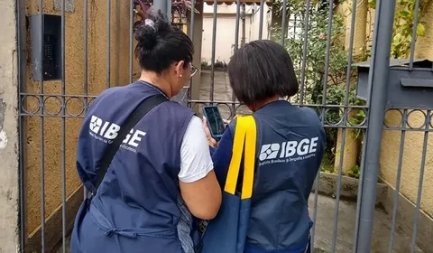 Projeto que obriga estados e municípios a fazerem concurso para professores ganha urgência na Câmara