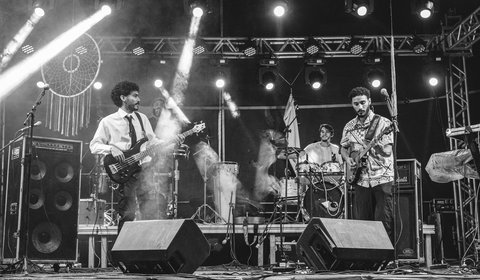 Banda Os Hozannas  e convidados se apresentam nesta sexta (19) na Pizzaria Baio, em São Gabriel (BA)