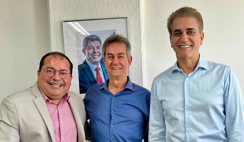 Projeto que obriga estados e municípios a fazerem concurso para professores ganha urgência na Câmara