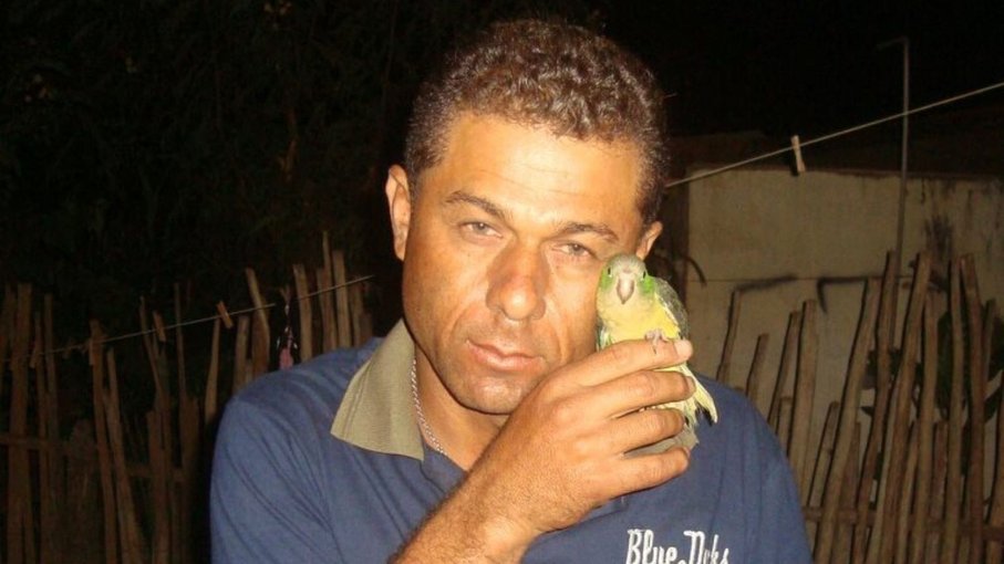Homem é morto a tiros   e outro fica baleado na  noite deste sábado(17), em São Gabriel