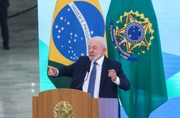 Lula critica projeto que dificulta ação judicial contra parlamentares