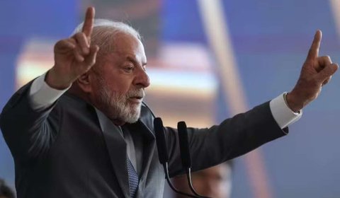 Projeto que obriga estados e municípios a fazerem concurso para professores ganha urgência na Câmara