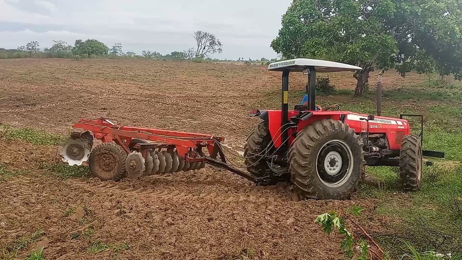 Prefeitura de São Gabriel, SINPRI e SENAR oferecem novo curso de Tratorista Agrícola