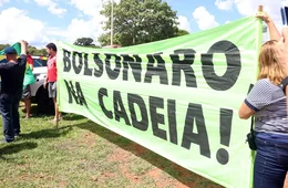 Saiba os crimes cometidos por Bolsonaro e 6 aliados na trama golpista